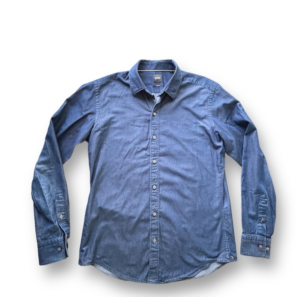 Boss Hugo Boss Blue Chambray Sharp Fit Button-up Shirt Men's Size Medium.